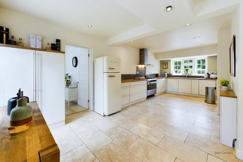 5 bedroom detached house for sale, Main Street, Normanton Le Heath