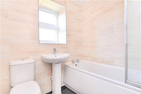 1 bedroom maisonette to rent, Bradfield Close, Burpham, Guildford, GU4