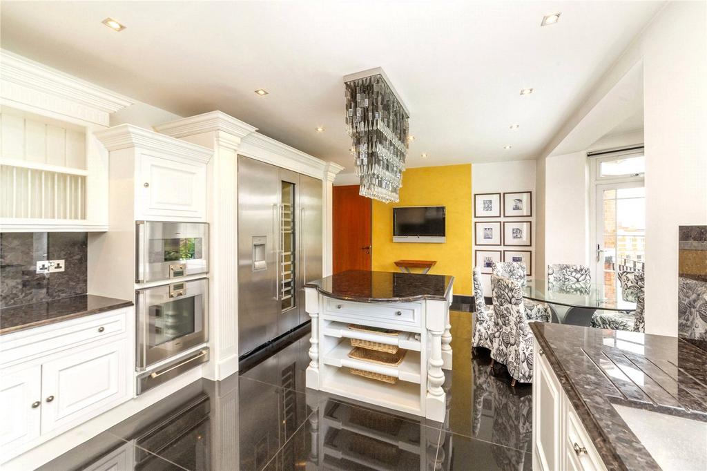 Apartment in London - View 2