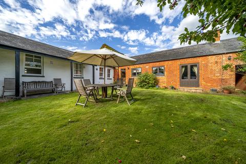4 bedroom barn conversion for sale - The Paddock, Adstock