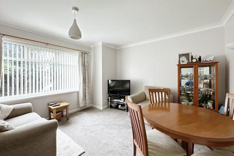 1 The Lunds, Kirk Ella, Hull, HU10 7JJ