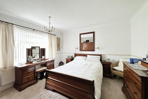 1 The Lunds, Kirk Ella, Hull, HU10 7JJ