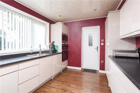 4 bedroom detached house for sale, Landsmoor Grove, Bingley, West Yorkshire, BD16