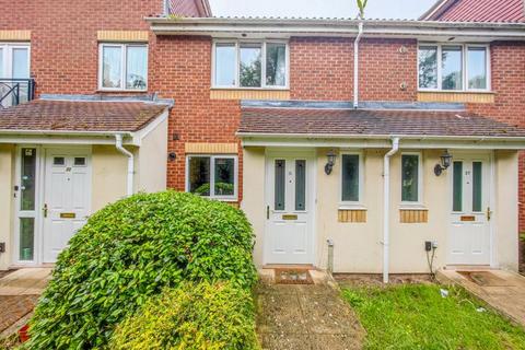 25 Foxglove Path, London, SE28 0LR