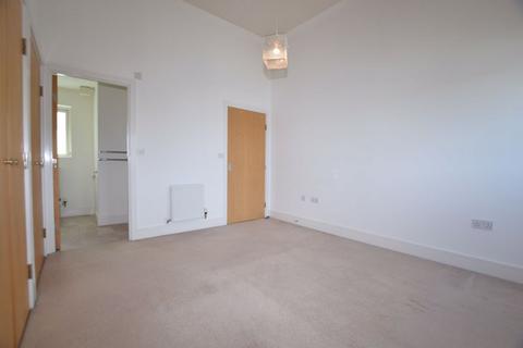 2 bedroom apartment to rent, Phalarope Way, Portland House, Maidstone