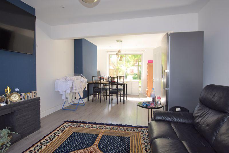 Headstone Gardens, North Harrow 3 bed semidetached house for sale £