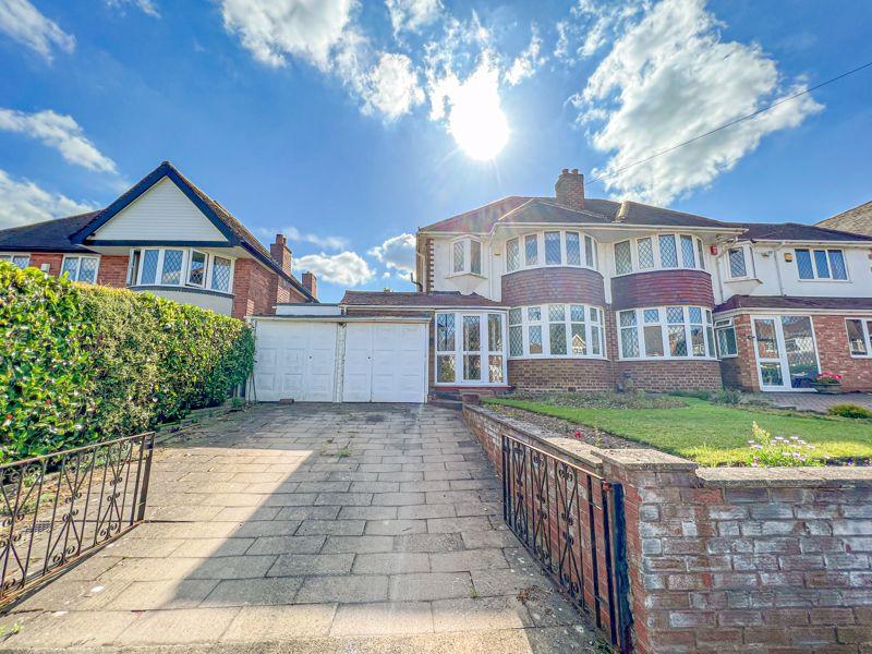 Westwood Road, Sutton Coldfield, B73 6UP 3 bed semidetached house for