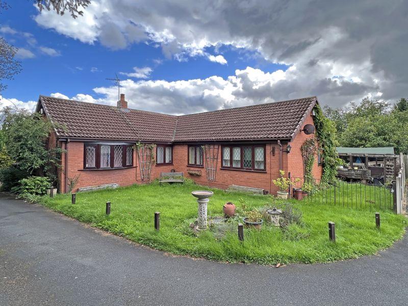 Cricket Meadow, Bridgnorth WV16 2 bed bungalow for sale £400,000