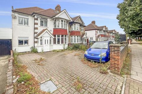 6 bedroom semi-detached house for sale, Great West Road, Hounslow, TW5