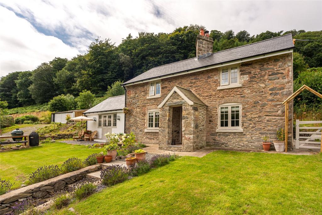 Betws Yn Rhos, Abergele, Conwy, LL22 2 bed detached house for sale £