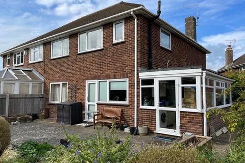 3 bedroom semi-detached house for sale - Duval Drive, Rochester