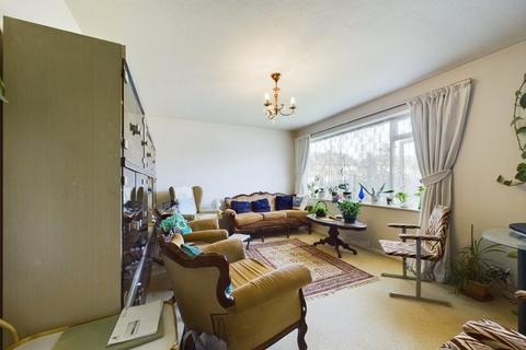 29 Rydal Way, Ruislip, HA4 0RX