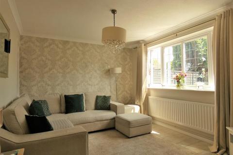 7 Coopers Road, Northfleet, Gravesend, DA11 7BA