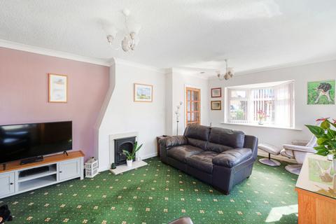 1 Lacey Grove, Wetherby, LS22 6RL