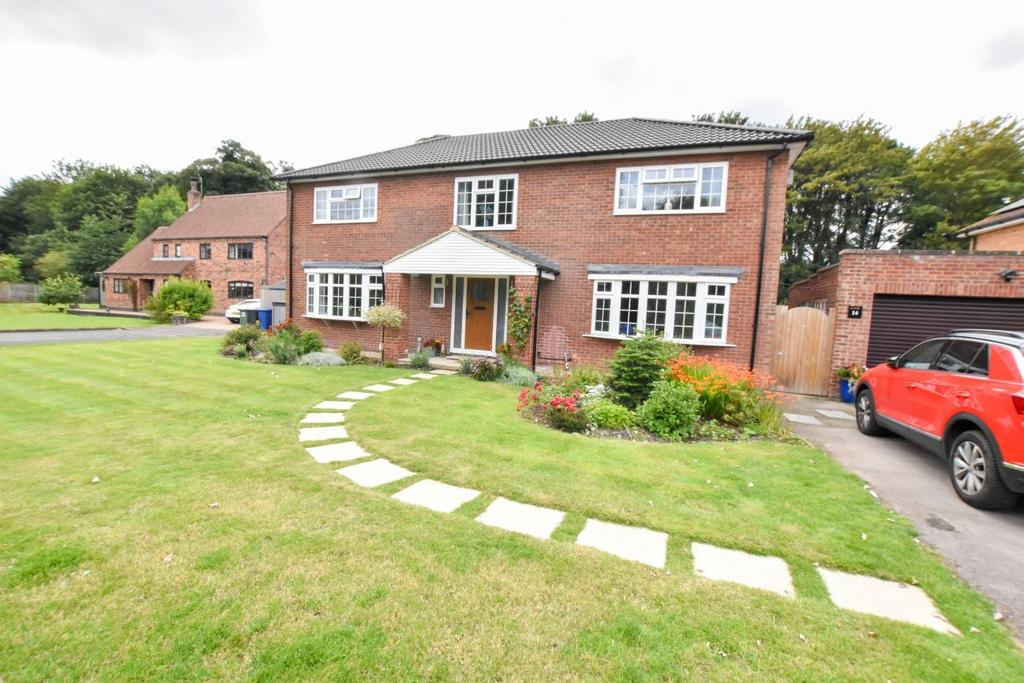 Lindholme, Scotter, Gainsborough 5 bed detached house £500,000