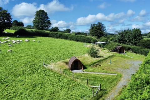 4 bedroom property with land for sale, Penffordd, Llanybydder