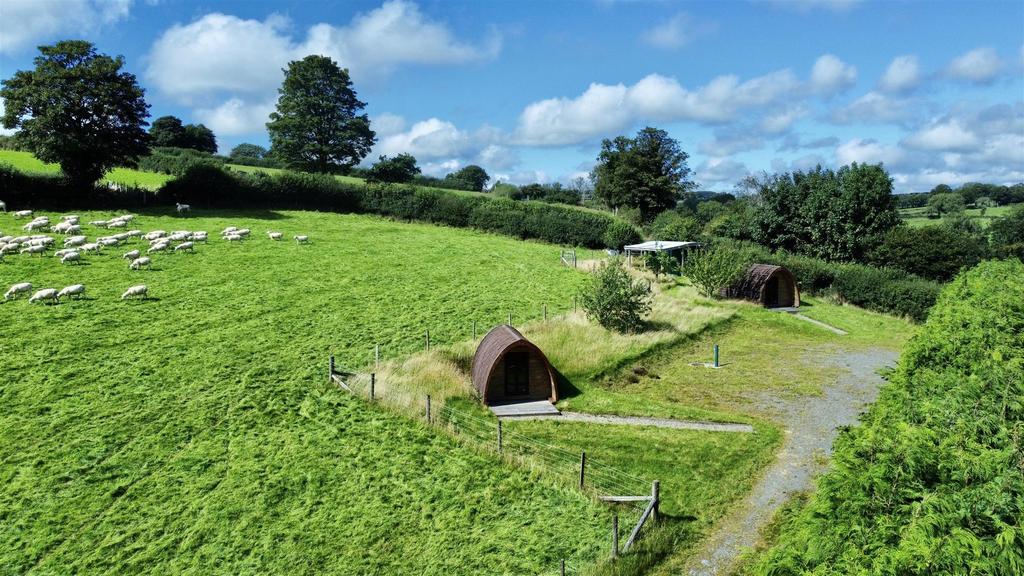 Einon valley glamping