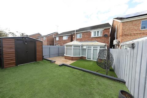 3 bedroom detached house for sale - Clearwaters, Hull