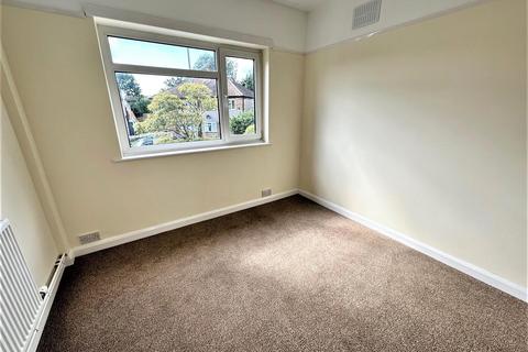 32a Transmere Close, Petts Wood, Orpington, BR5 1DX