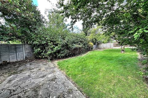 32a Transmere Close, Petts Wood, Orpington, BR5 1DX