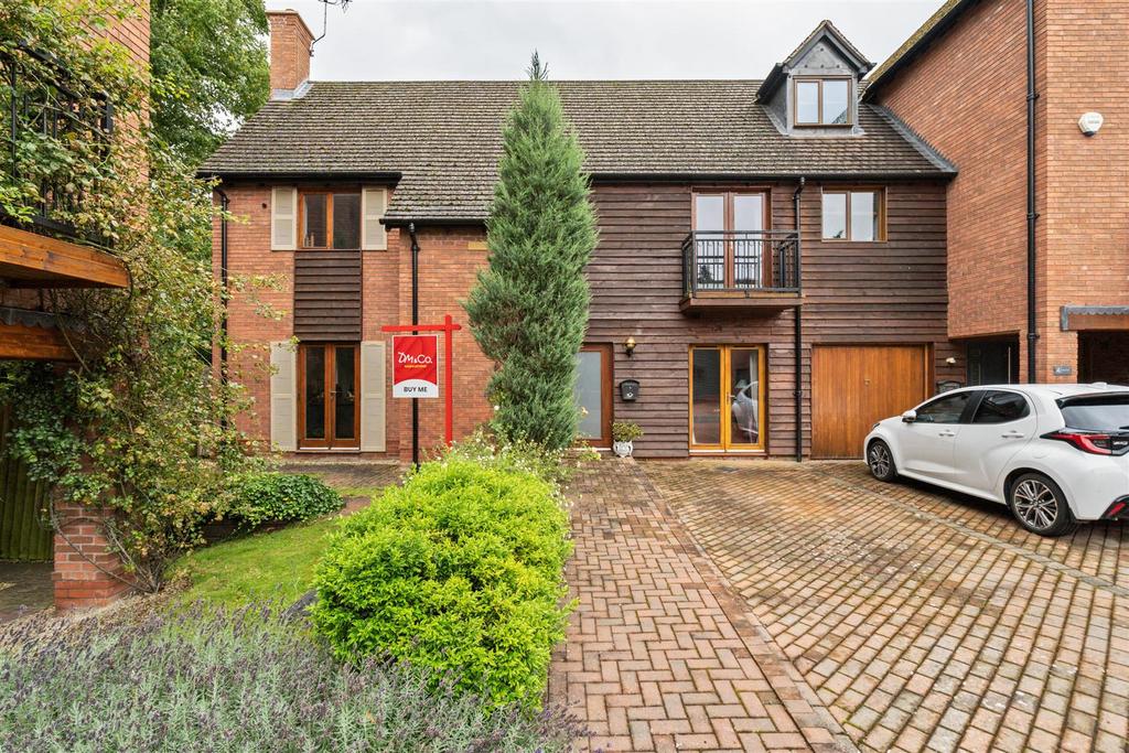 Engine Mews, Hampton In Arden 3 bed mews £550,000