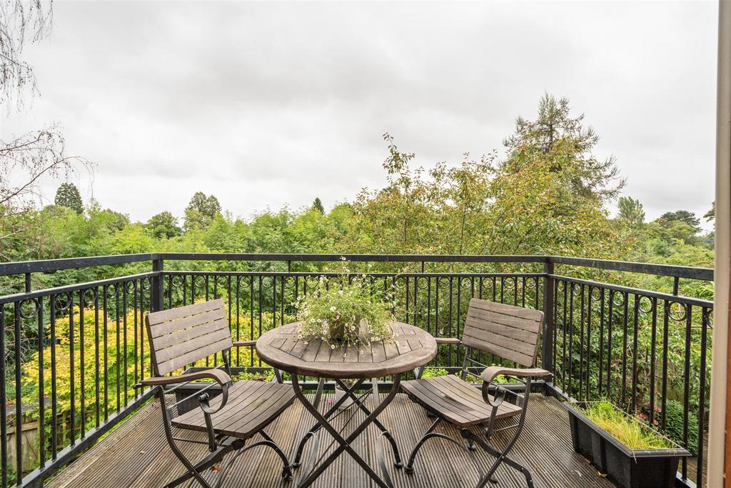 Engine Mews, Hampton In Arden 3 bed mews £550,000