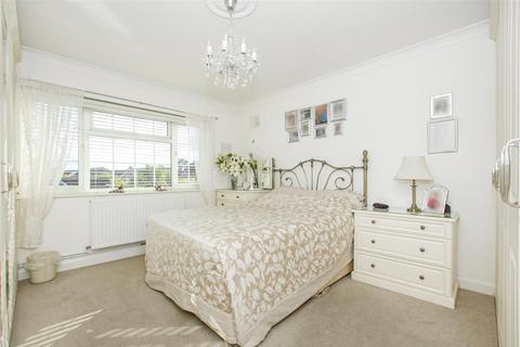 1 Ashridge Drive, Bricket Wood, St Albans, AL2 3SH