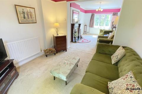 5 The Drive, Goffs Oak, Waltham Cross, EN7 5NZ