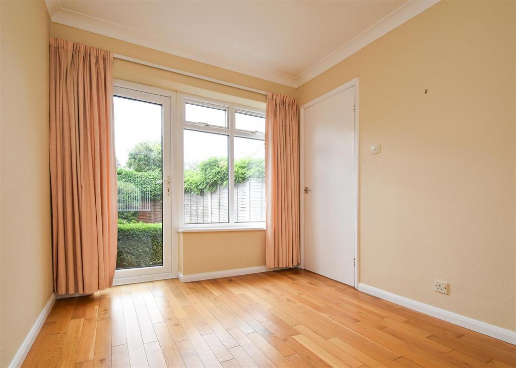 34 Castlecroft Road   Dining Room.jpg