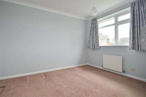 34 Castlecroft Road, Castlecroft, Wolverhampton, WV3 8BZ