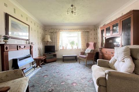 3 bedroom detached bungalow for sale, Main Street, Seamer, Scarborough