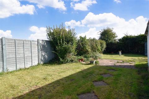 23 Brooklands Drive, Leighton Buzzard, LU7 3PD