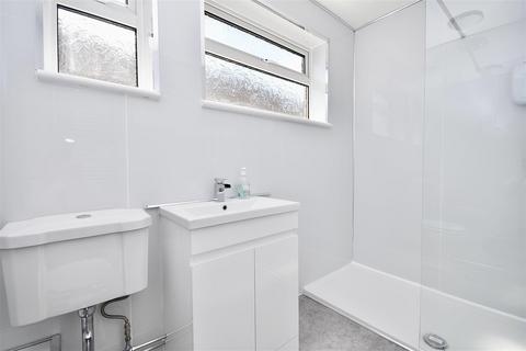 23 Brooklands Drive, Leighton Buzzard, LU7 3PD