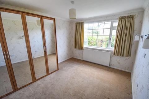 38 Chapel Road, Bingley, BD16 2SH