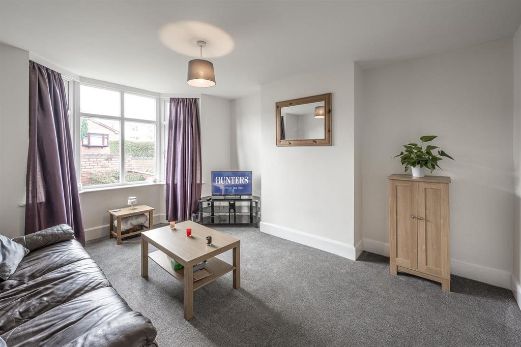Green Lane, Kingswinford, DY6 7QH 4 bed semidetached house for sale