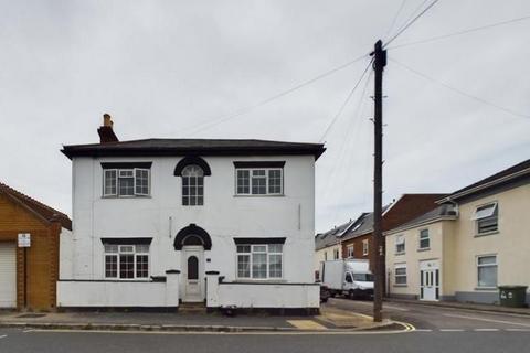 4 bedroom house for sale - Middle Street, Southampton