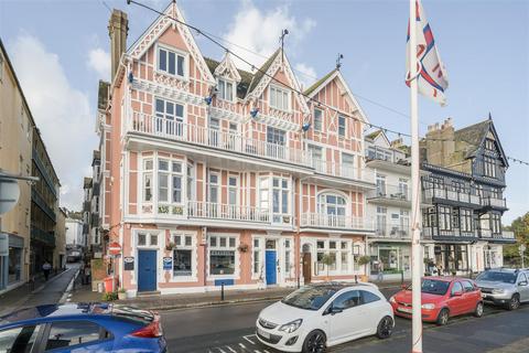 2 bedroom penthouse for sale, South Embankment, Dartmouth