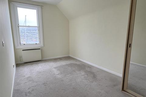 2 bedroom penthouse for sale, South Embankment, Dartmouth