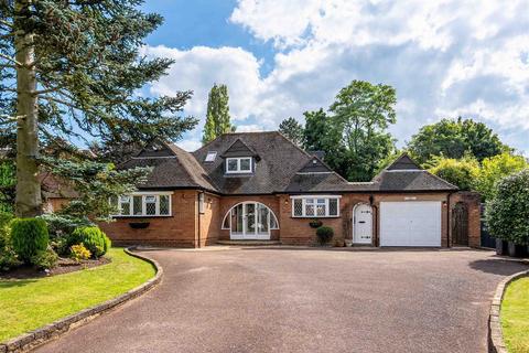 8 Waters Drive, Sutton Coldfield, B74 4TQ