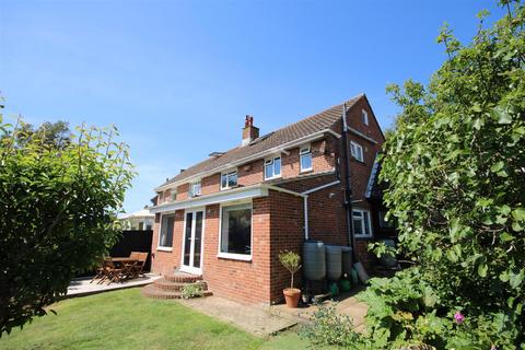 3 bedroom semi-detached house for sale, Freshwater, Isle of Wight