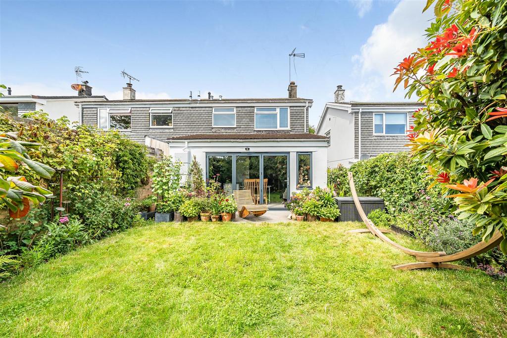 Trewarton Road, Penryn 3 bed semidetached house £375,000