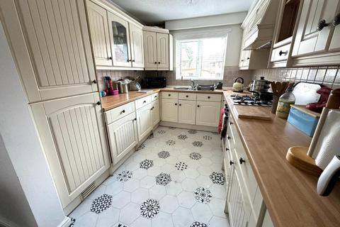 2 Broadhurst Drive, Northampton, NN3 9XB