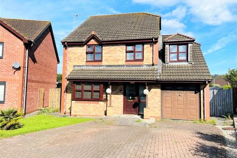 4 bedroom detached house for sale, Clos Y Celyn, Kidwelly