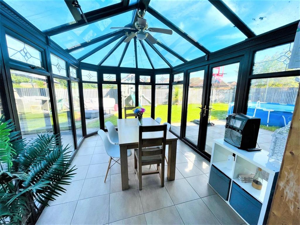 CONSERVATORY.jpg