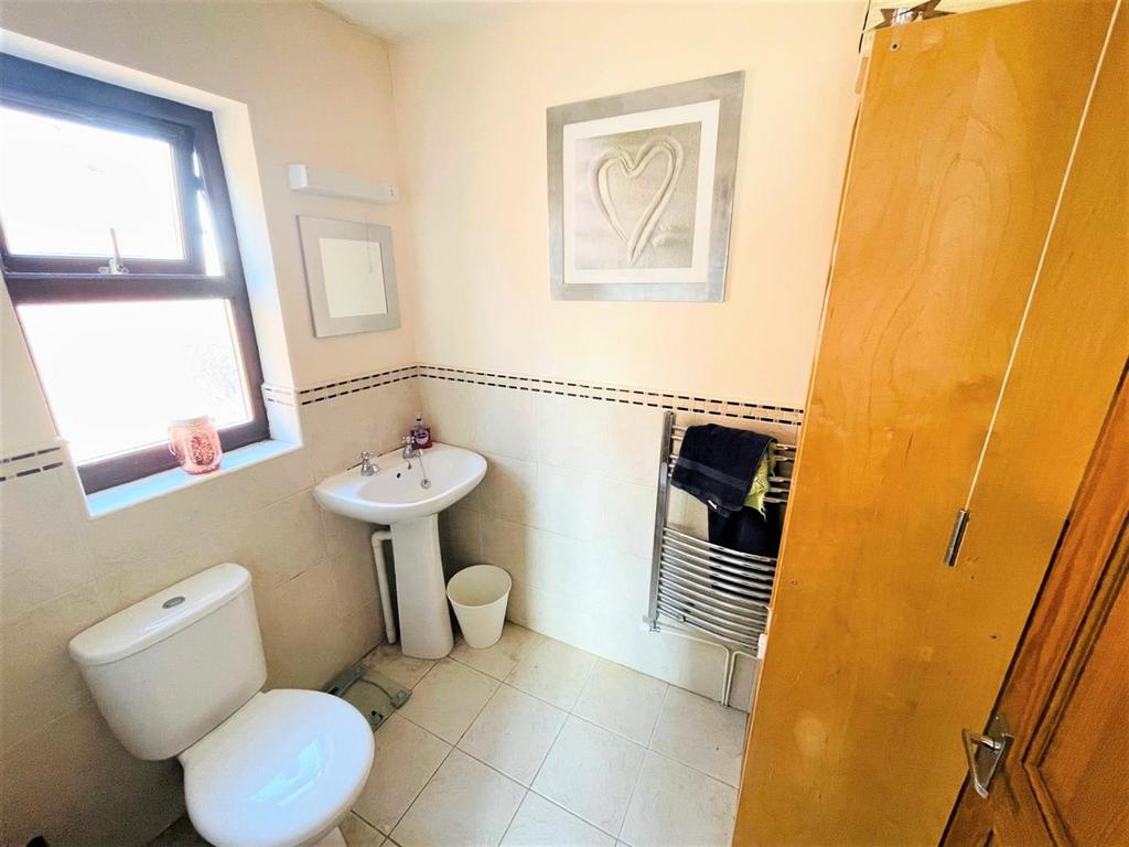 EN-SUITE.jpg