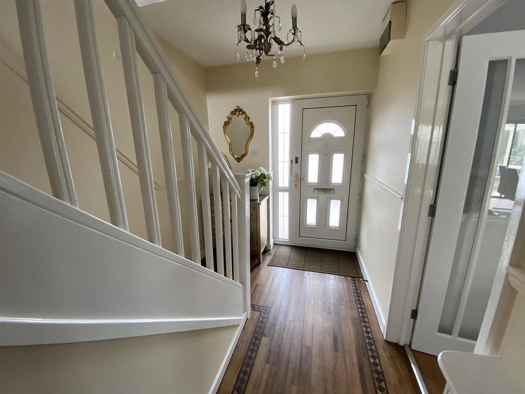 Hendre Park, Llangennech, Llanelli 4 bed detached house for sale £350,000