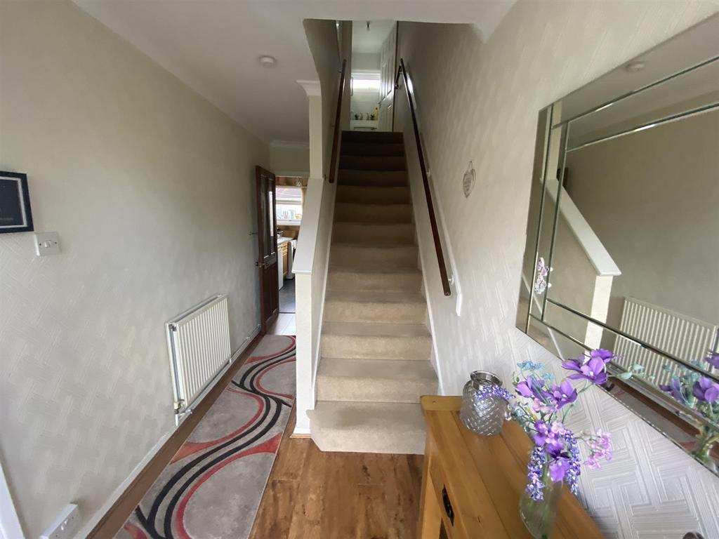 Maestir, Llanelli 3 bed end of terrace house for sale £139,950