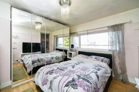 37 Bryn Garth, Penyffordd, Holywell, CH8 9HQ