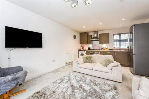 28 Adams Road, Picket Piece, Andover, SP11 6UY