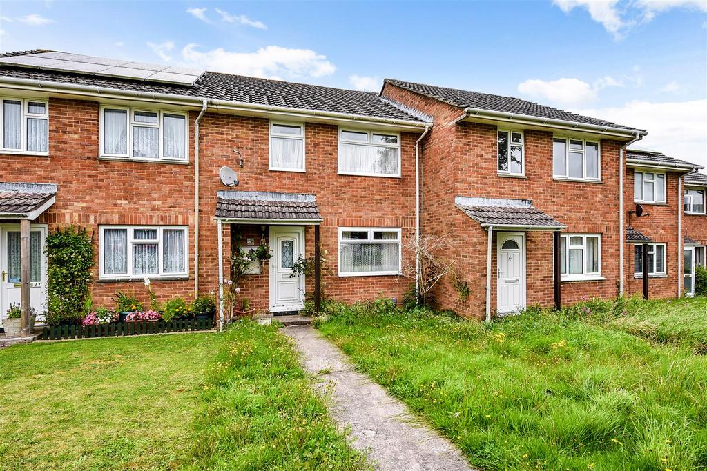 Wood Park, Ludgershall, Andover 2 bed terraced house £190,000